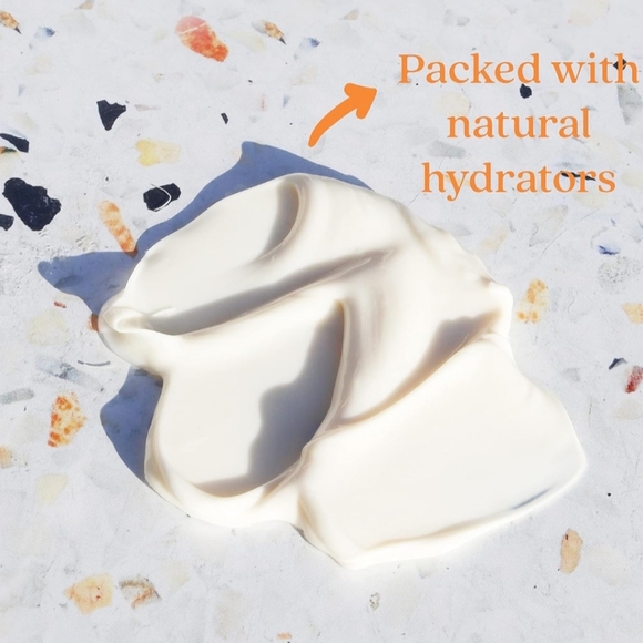 By Nature Brightening Night Cream - Picture 14 of 16